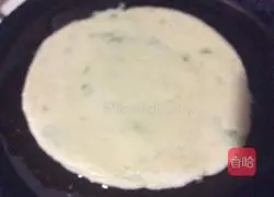 Home-style scallion pancake recipe 9