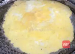 Illustration of how to make meat floss sushi 3