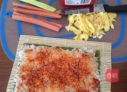 Simple sushi recipe illustration 2