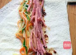 Illustration of how to make pancakes with shredded potatoes 7