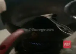 Illustration of how to make egg pancakes 9