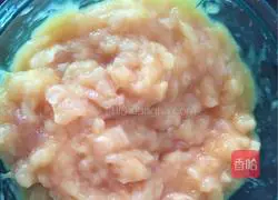 Illustration of how to make tomato braised chicken patties 4