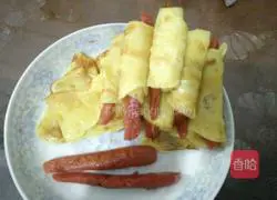 Illustration of how to make hot dogs wrapped in pancakes 5