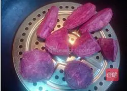 Illustration of how to make multigrain purple potato sandwich cake 4