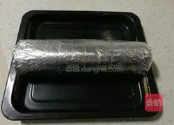 Illustration of how to make meat floss cake rolls 9