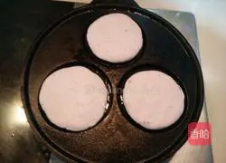 Illustration of how to make red bean dregs cake with milky purple potato filling 13