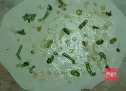 How to make scallion pancakes 4