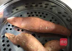 Illustration of how to make roasted sweet potato pancake 1