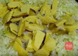 Illustration of how to make pancake soup 8