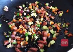 Illustration of how to make caviar mixed rice 13