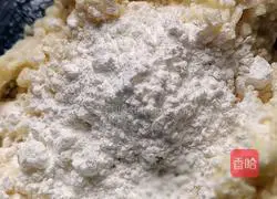 Fried Illustration of making potato pancakes 4