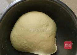Illustration of how to make snowflake pancake 2