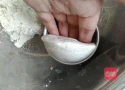 Illustration of how to make fried glutinous rice cakes 7