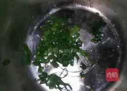 Egg and scallion pancakes Illustration of how to do it 1