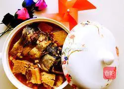 Illustration of how to make fish cakes 1