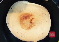 Illustration of how to make egg pancakes 8