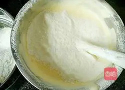 Illustration of how to make cup sponge cake 4