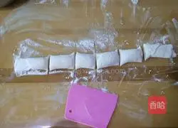 Illustration of how to make sesame cakes with oil residue 12