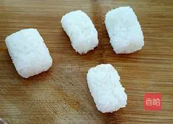 Illustration of how to make caviar sushi 4