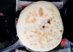 Illustration of making dough pork pie 4