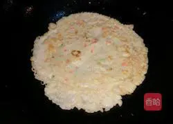 Illustration of how to make carrot and egg pancakes 6