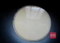 Illustration of how to make green onion and egg pancakes 5