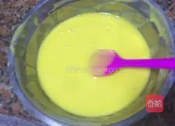 Illustration of how to make eight-inch chiffon cake 4