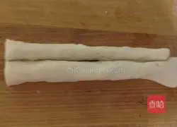 Illustration of how to make green onion pancake 10