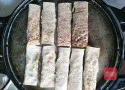 Illustration of how to make pancake boxes 4