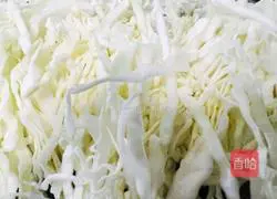 Fat reduction meal~Illustration of how to make egg and cabbage cake 2