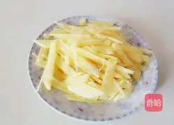 Illustration of how to make potato pancakes 2
