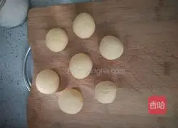 Illustration of how to make fried corn tortillas 2