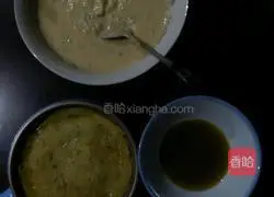 Illustration of how to make chive pancake 5