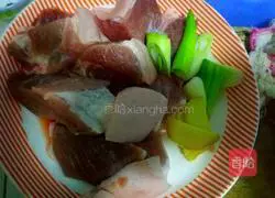 Illustration of how to make sesame cakes with meat 3