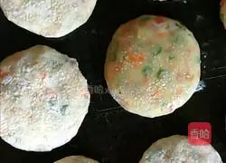 Illustration of how to make potato pancakes 6