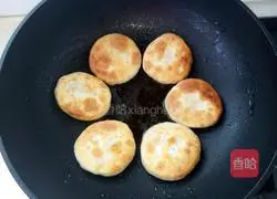 Pork and onion pie recipe 12