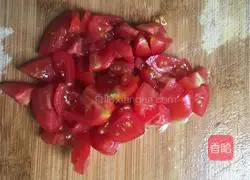 Illustration of how to make love cherry tomato pancakes 4