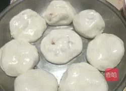 Illustration of how to make pancakes with barbecued pork 4