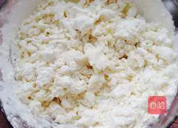 Illustration of how to make hot noodles and scallion pancakes 5