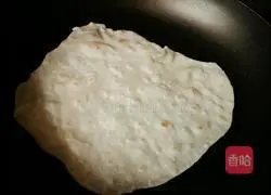 Illustration of how to roll meatloaf 15