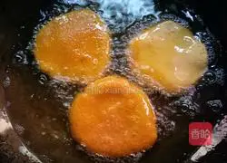 Illustration of how to make pumpkin cake 8