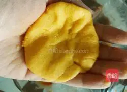 Illustration of Baking Pumpkin Pie 4