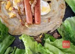 Illustration of making hand cake 2