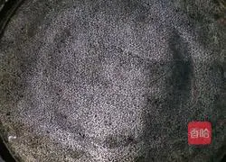 Illustration of how to make potato shredded cake 5