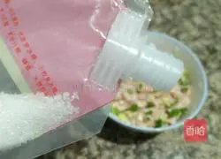 Illustration of how to make fresh meat tofu cake 8