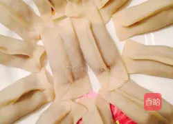 Illustration of how to make electric pancakes with mushrooms, fresh meat and potstickers 5