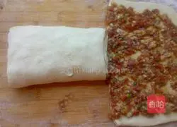 Illustration of how to make green onion thousand-layer meatloaf 10