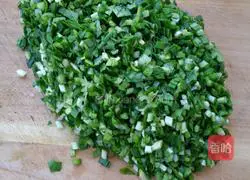 Illustration of how to make pancakes and chives box 2