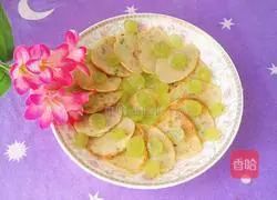 Illustration of how to make fruit and whole grain pancakes 16