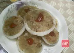 Illustration of how to make onion ring meatloaf 6